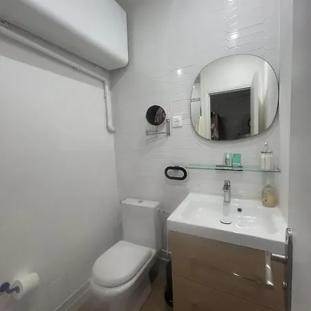 In Les Halles Center *