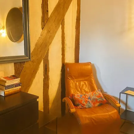 In Les Halles Center